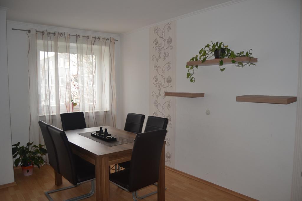 Homestay Zv2001 Private & Near Exhibition Ground *